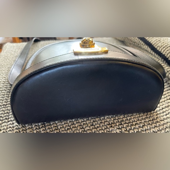 Ferragamo Small Black Shoulder bag - w/ COA - Picture 9 of 15